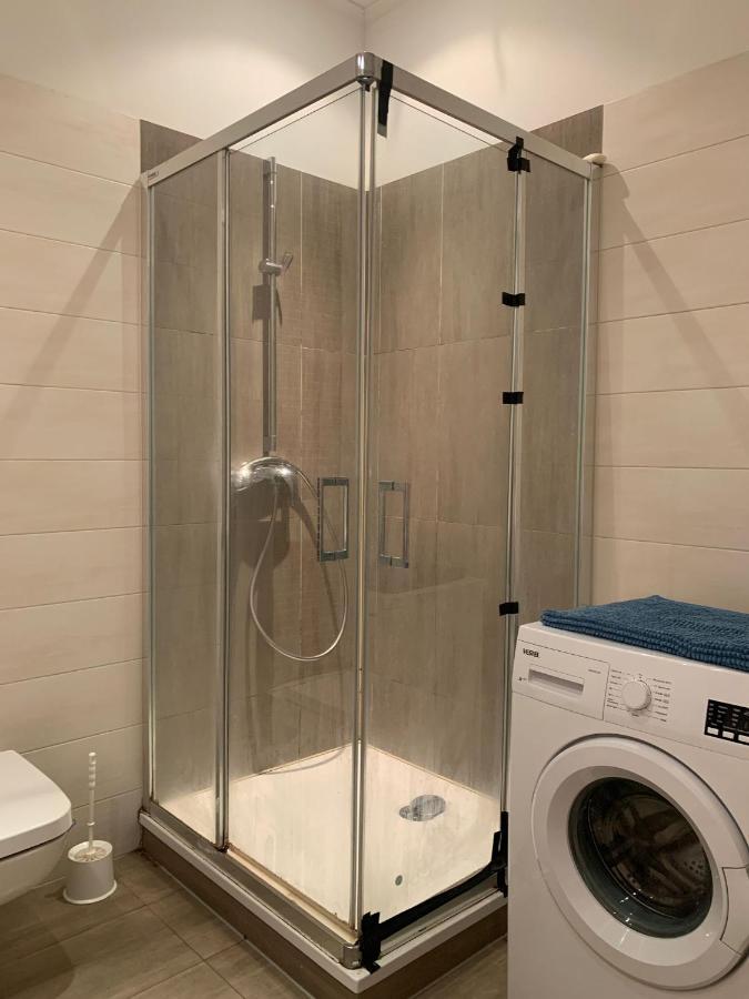 Apartment Lea Zentrum Ost Mit Stellplatz *